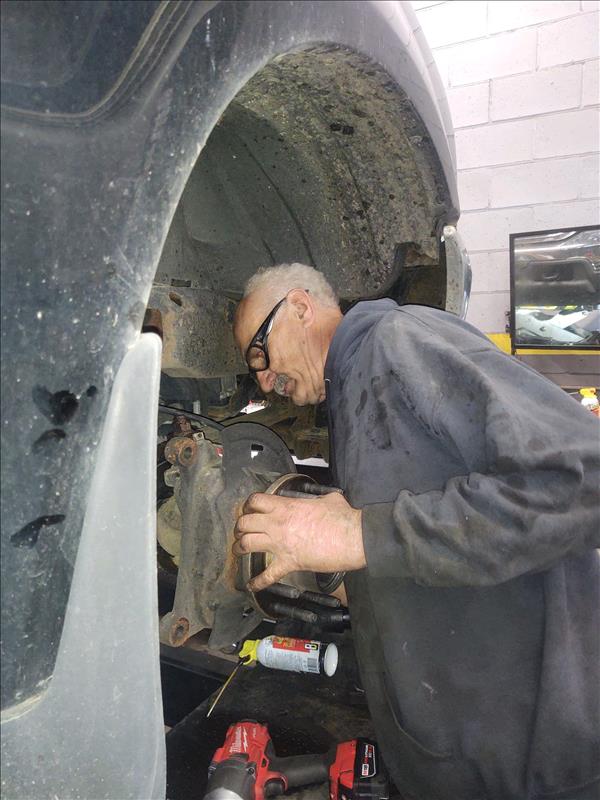 Hartman Auto Service Dowagiac, MI